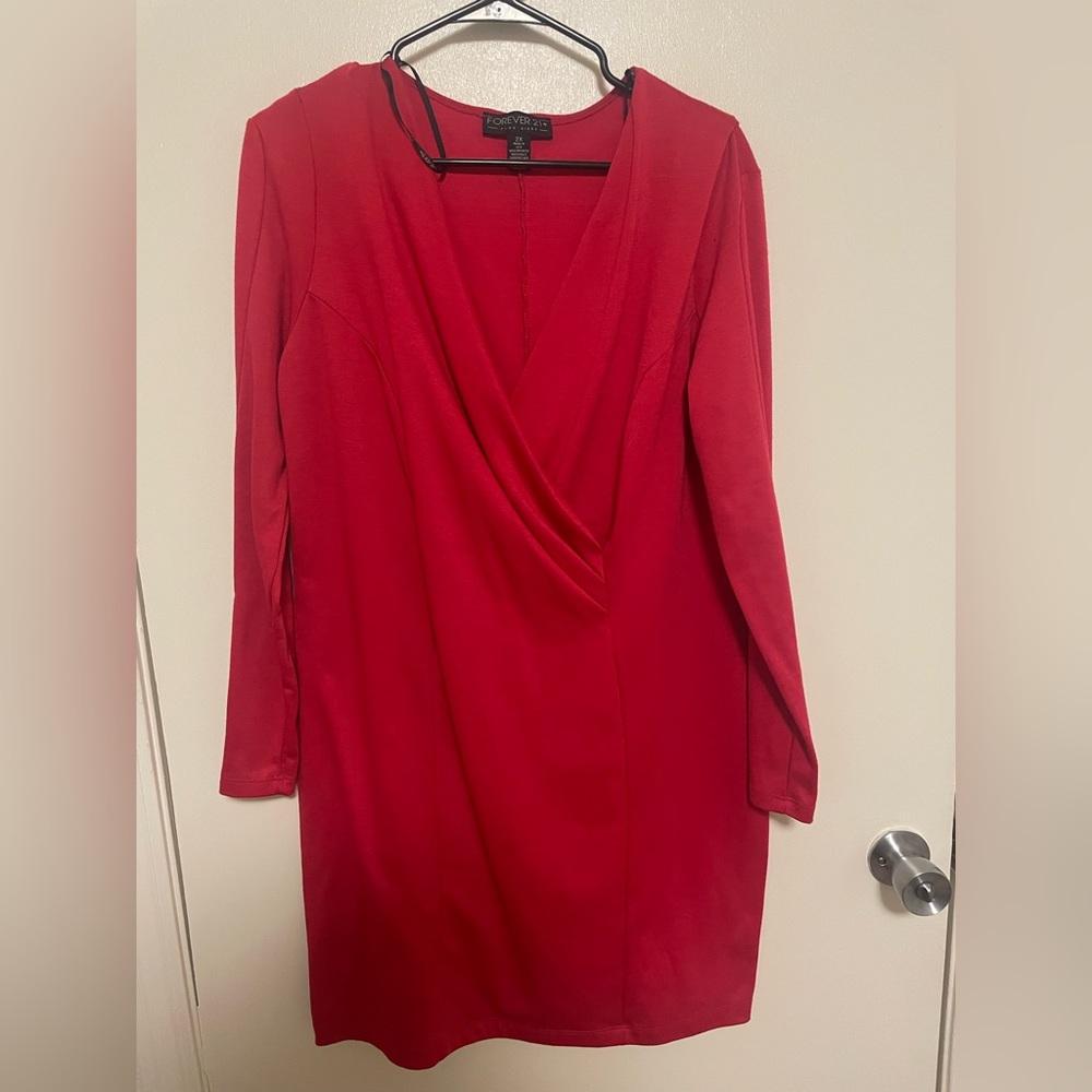 Forever 21+ red deep v dress size 2X